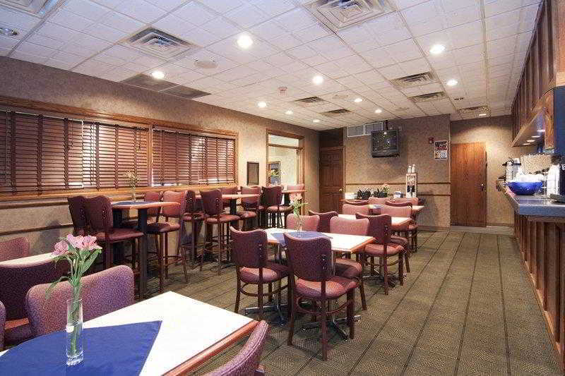 Norwood Inn & Suites Mankato North Mankato Restaurant billede