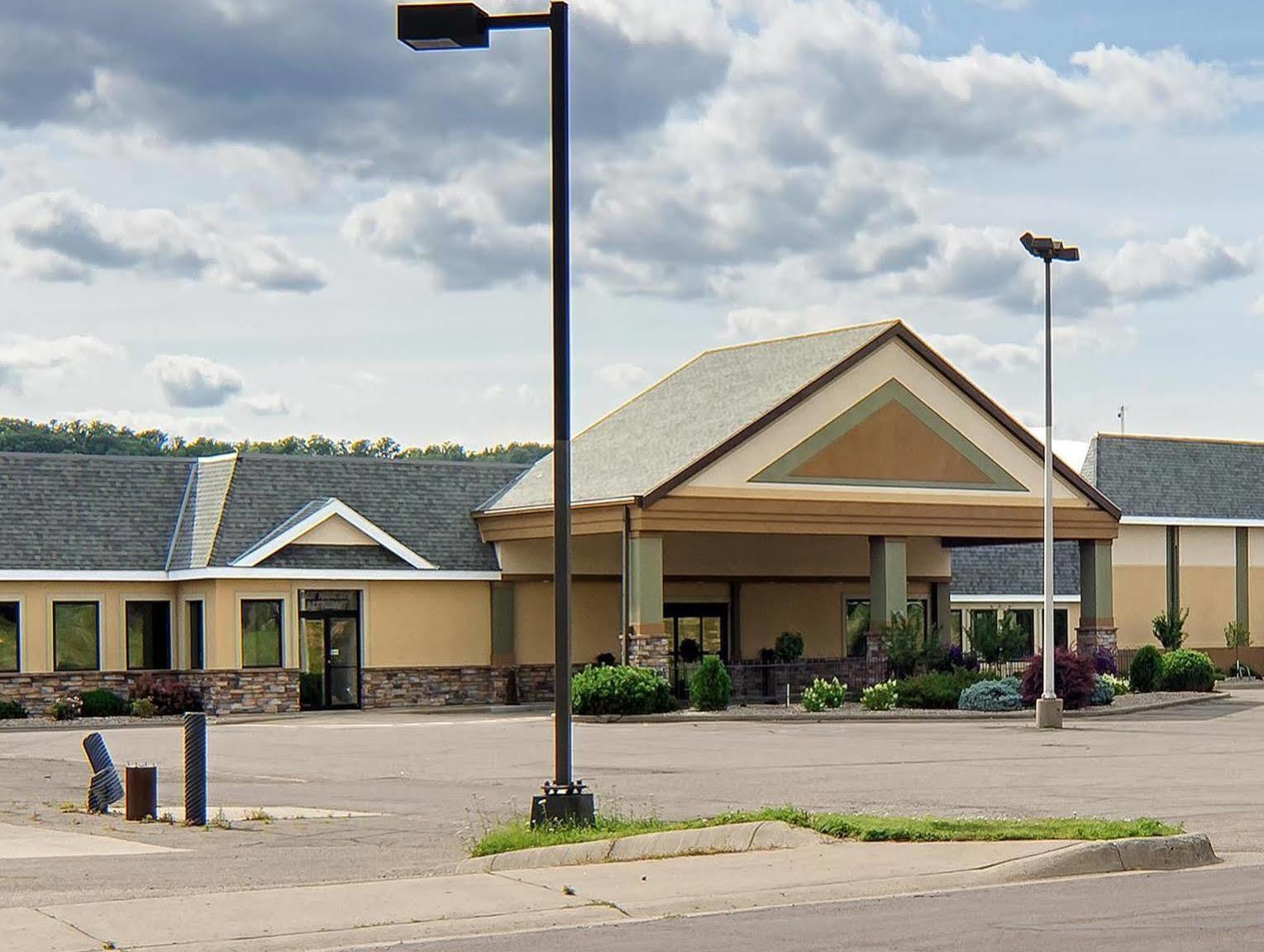 Norwood Inn & Suites Mankato North Mankato Eksteriør billede