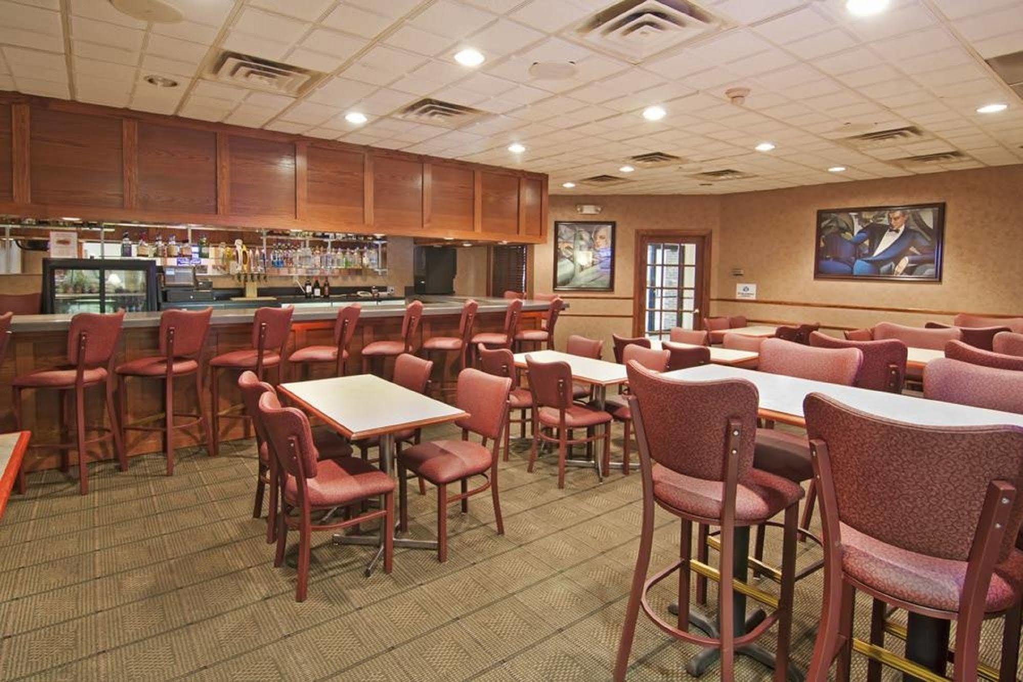 Norwood Inn & Suites Mankato North Mankato Eksteriør billede