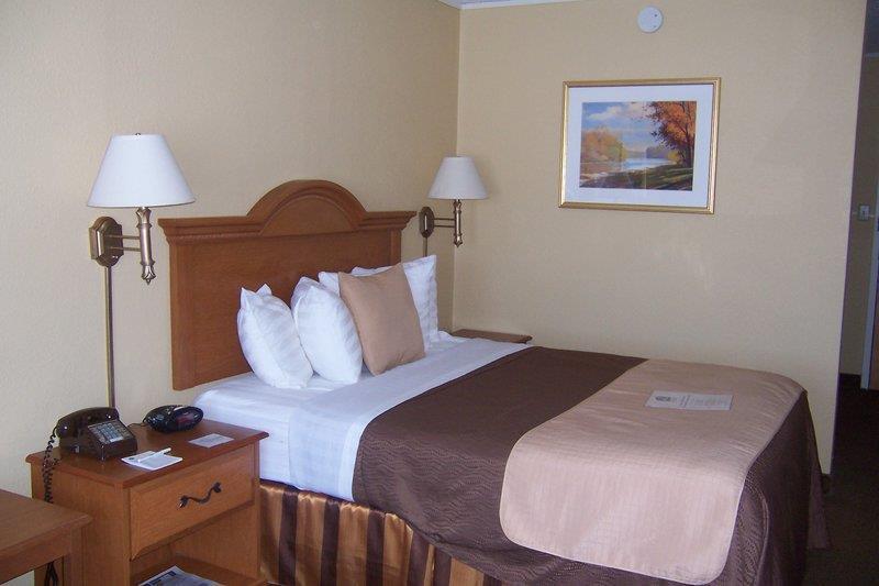 Norwood Inn & Suites Mankato North Mankato Værelse billede
