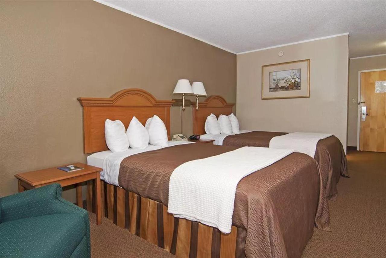 Norwood Inn & Suites Mankato North Mankato Værelse billede
